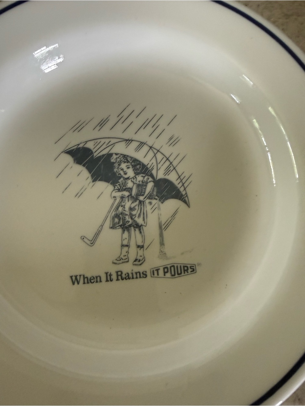 Vintage Morton Salt Umbrella Girl Bowl Plates Set of 4 - Picture 2 of 6